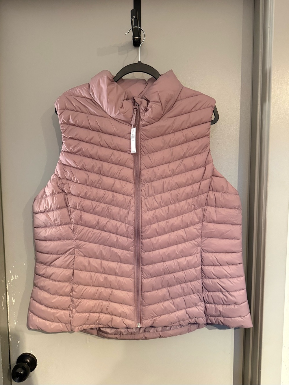 Old Navy Dusty Rose Quilted Puffer Vest